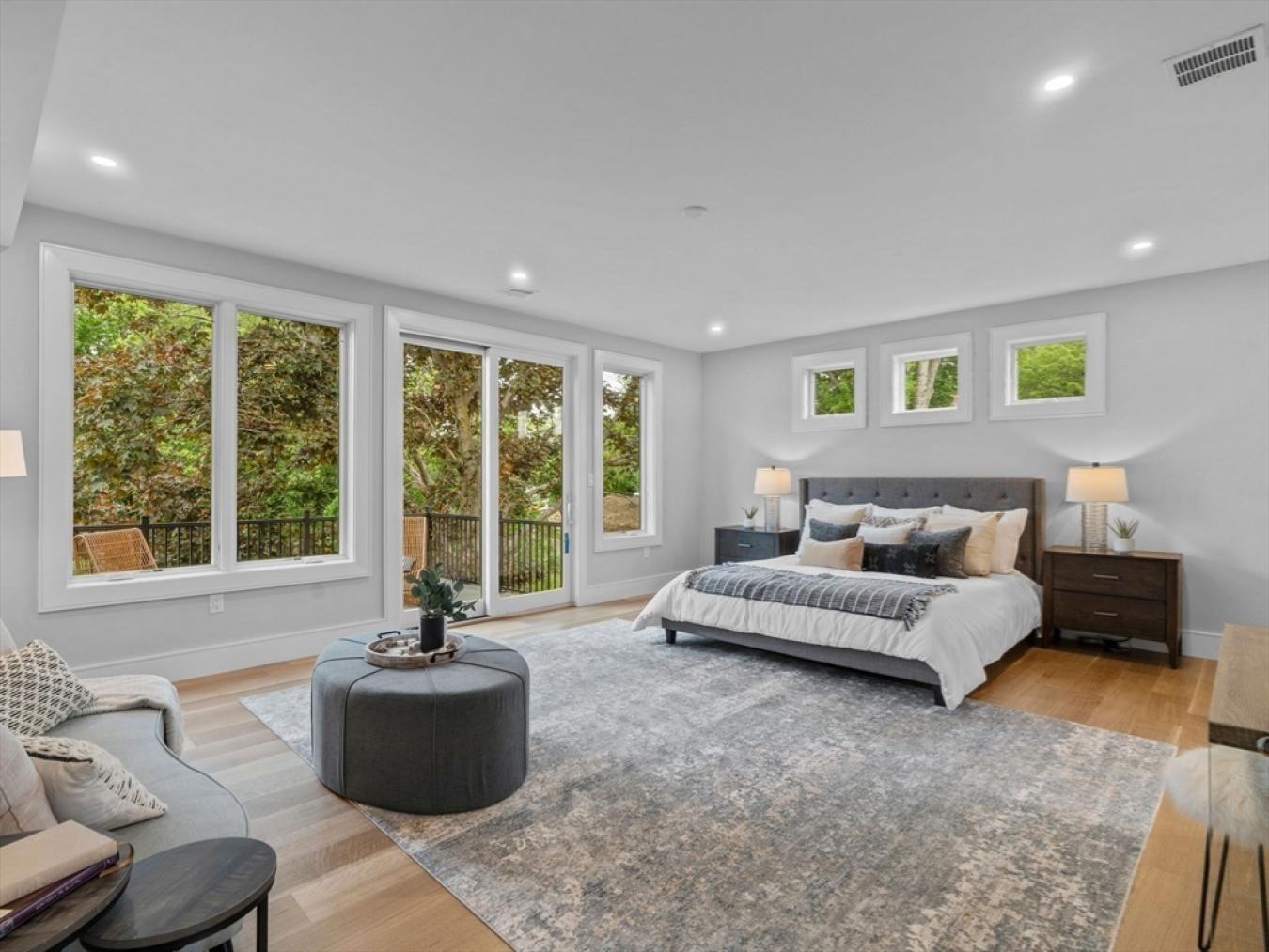Newton, Middlesex, 02459, United States, ,Residential,For Sale,1914700