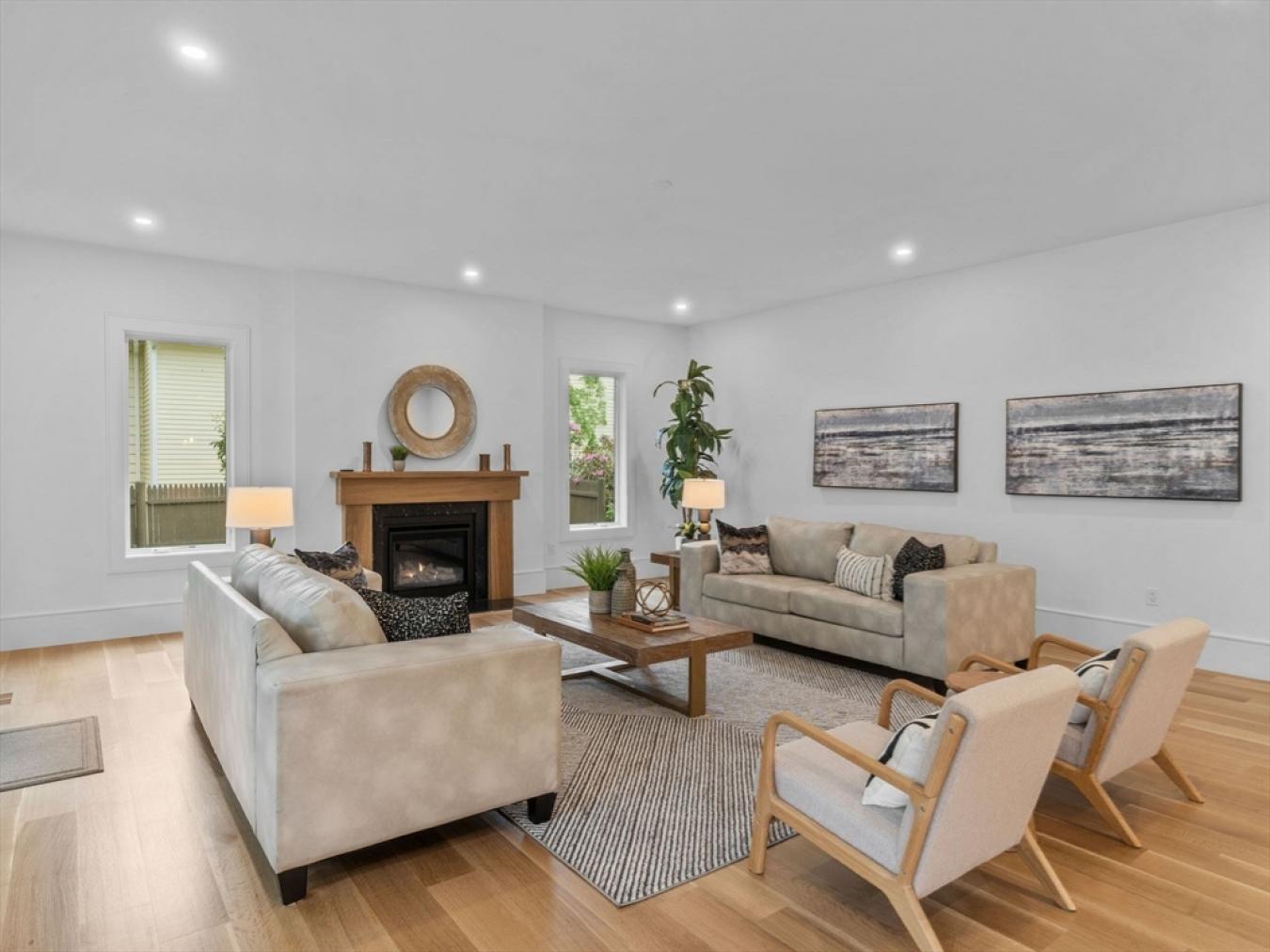Newton, Middlesex, 02459, United States, ,Residential,For Sale,1914700