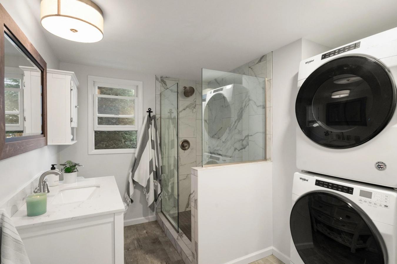 SKANEATELES, New York, 13152, United States, 2 Bedrooms Bedrooms, ,1 BathroomBathrooms,Residential,For Sale,1914696