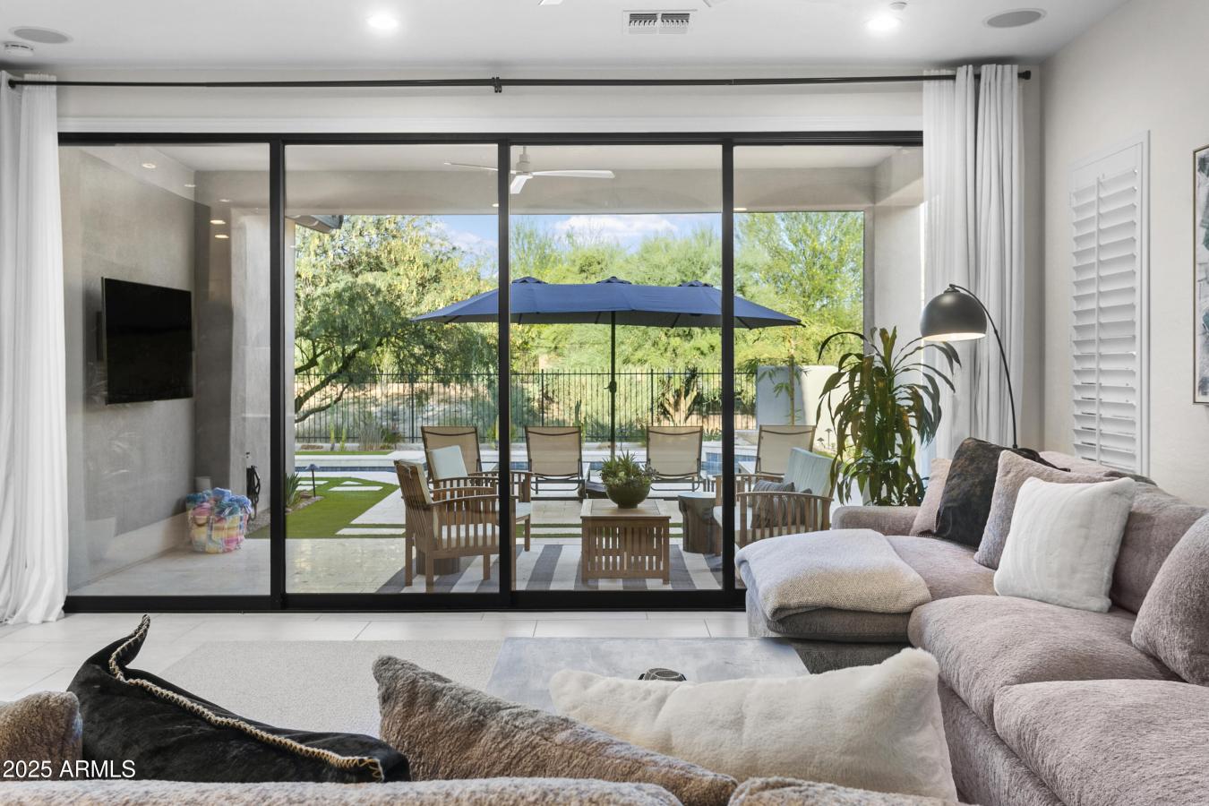 Scottsdale, Maricopa, 85255, United States, 4 Bedrooms Bedrooms, ,3 BathroomsBathrooms,Residential,For Sale,1914693