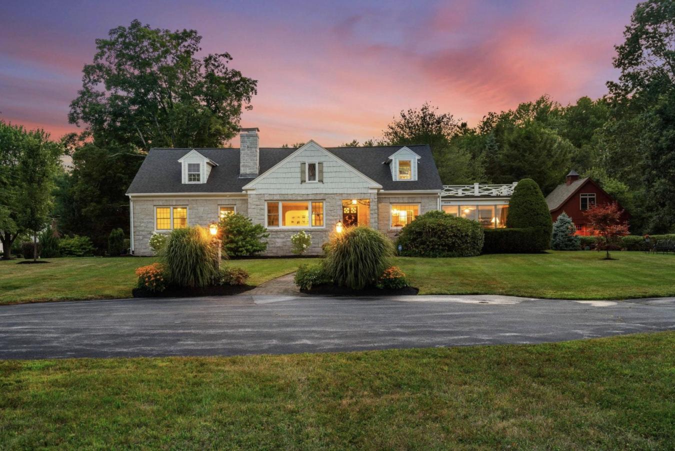 Bedford, Hillsborough, 03110, United States, 4 Bedrooms Bedrooms, ,3 BathroomsBathrooms,Residential,For Sale,1914873