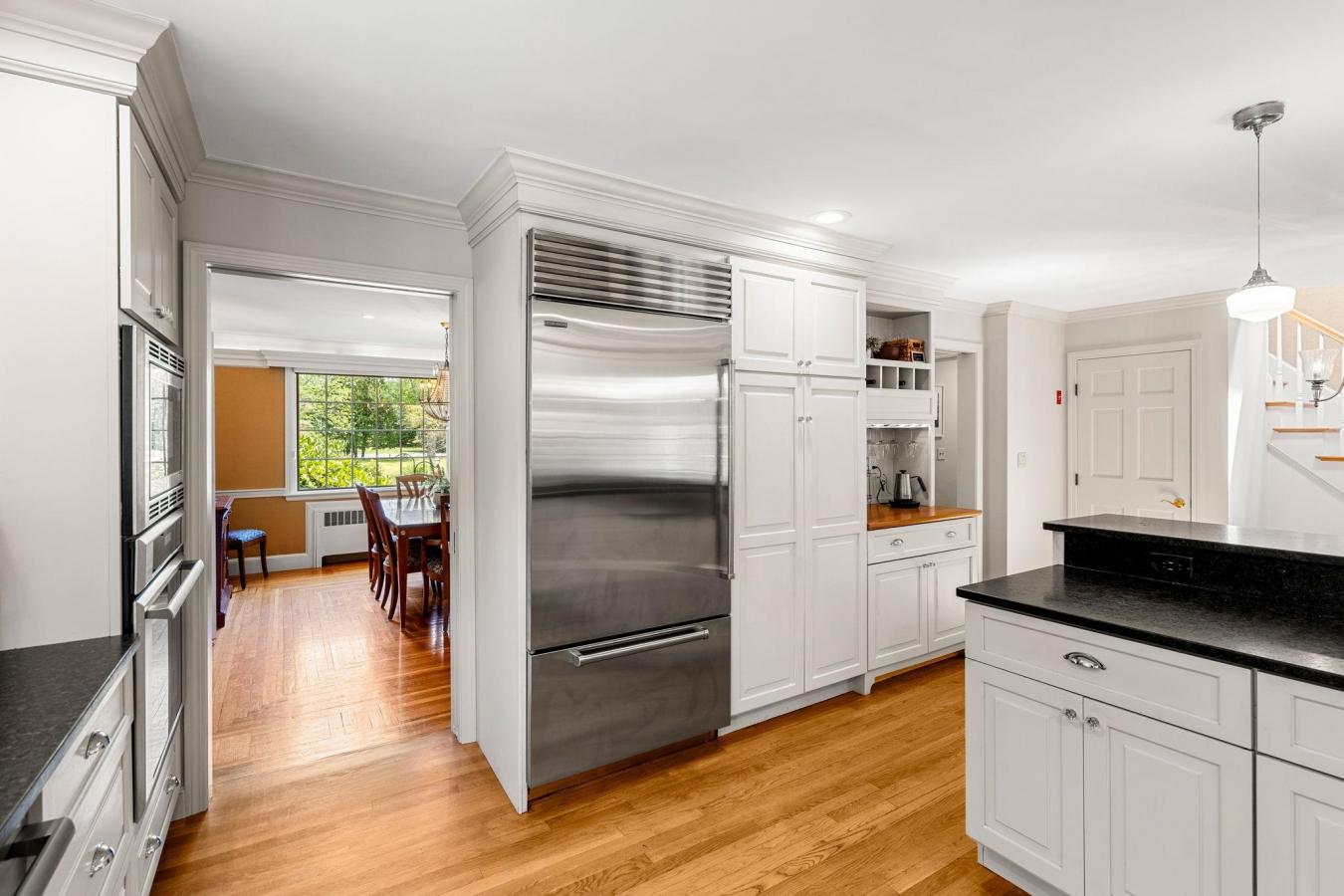 Bedford, Hillsborough, 03110, United States, 4 Bedrooms Bedrooms, ,3 BathroomsBathrooms,Residential,For Sale,1914873