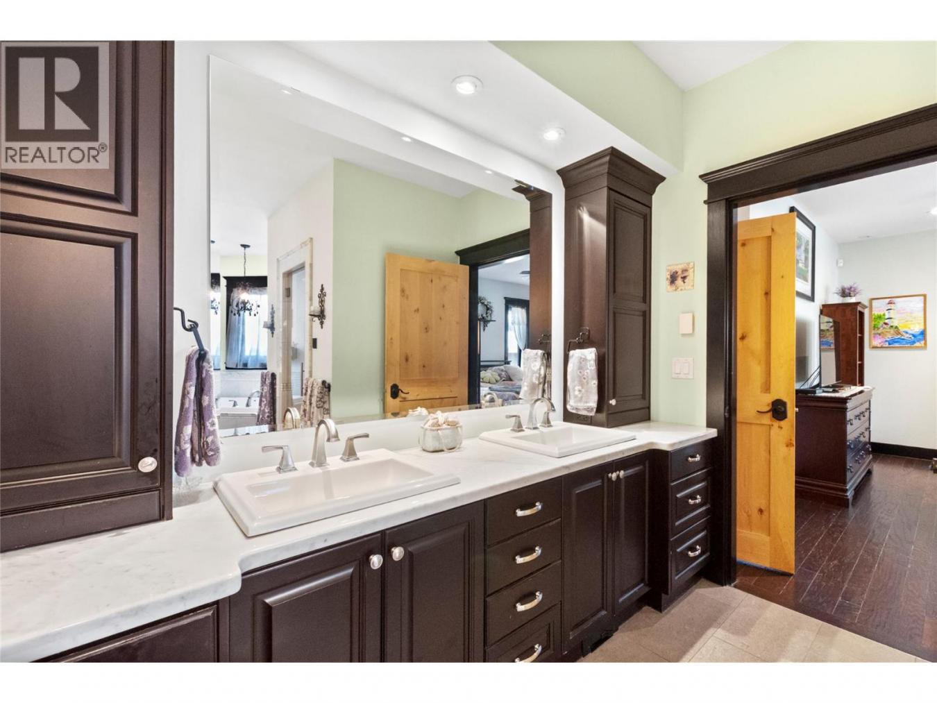 Okanagan Falls, BC, V0H 1R2, Canada, 3 Bedrooms Bedrooms, ,3 BathroomsBathrooms,Residential,For Sale,1914872