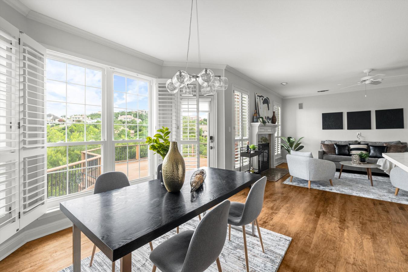 Austin, Travis, 78746, United States, 6 Bedrooms Bedrooms, ,4 BathroomsBathrooms,Residential,For Sale,1914871