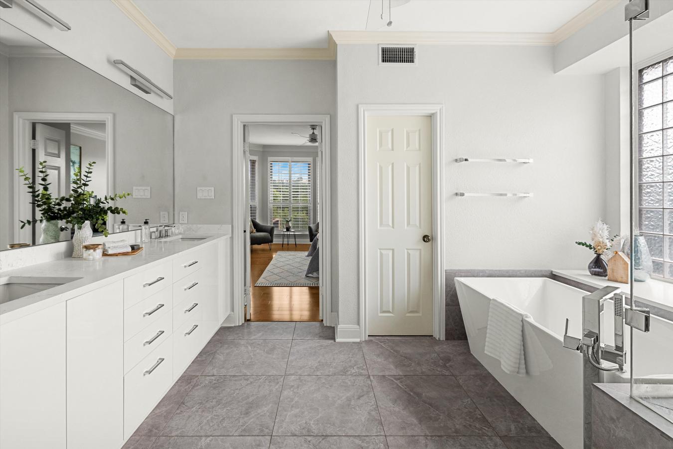 Austin, Travis, 78746, United States, 6 Bedrooms Bedrooms, ,4 BathroomsBathrooms,Residential,For Sale,1914871