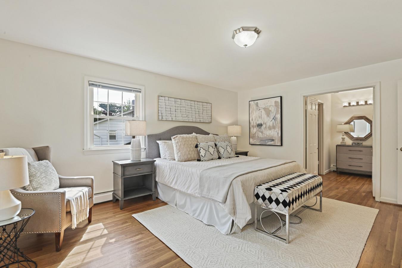 McLean, Fairfax, 22102, United States, 4 Bedrooms Bedrooms, ,3 BathroomsBathrooms,Residential,For Sale,1914870