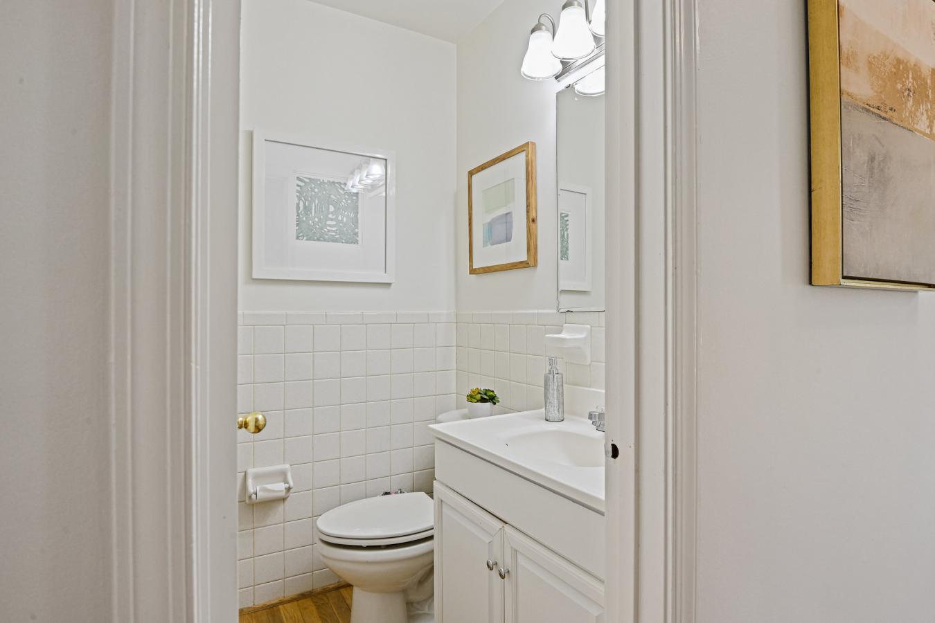 McLean, Fairfax, 22102, United States, 4 Bedrooms Bedrooms, ,3 BathroomsBathrooms,Residential,For Sale,1914870