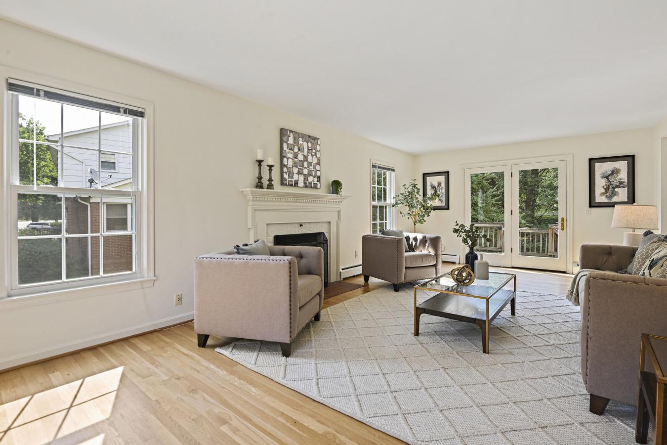 McLean, Fairfax, 22102, United States, 4 Bedrooms Bedrooms, ,3 BathroomsBathrooms,Residential,For Sale,1914870