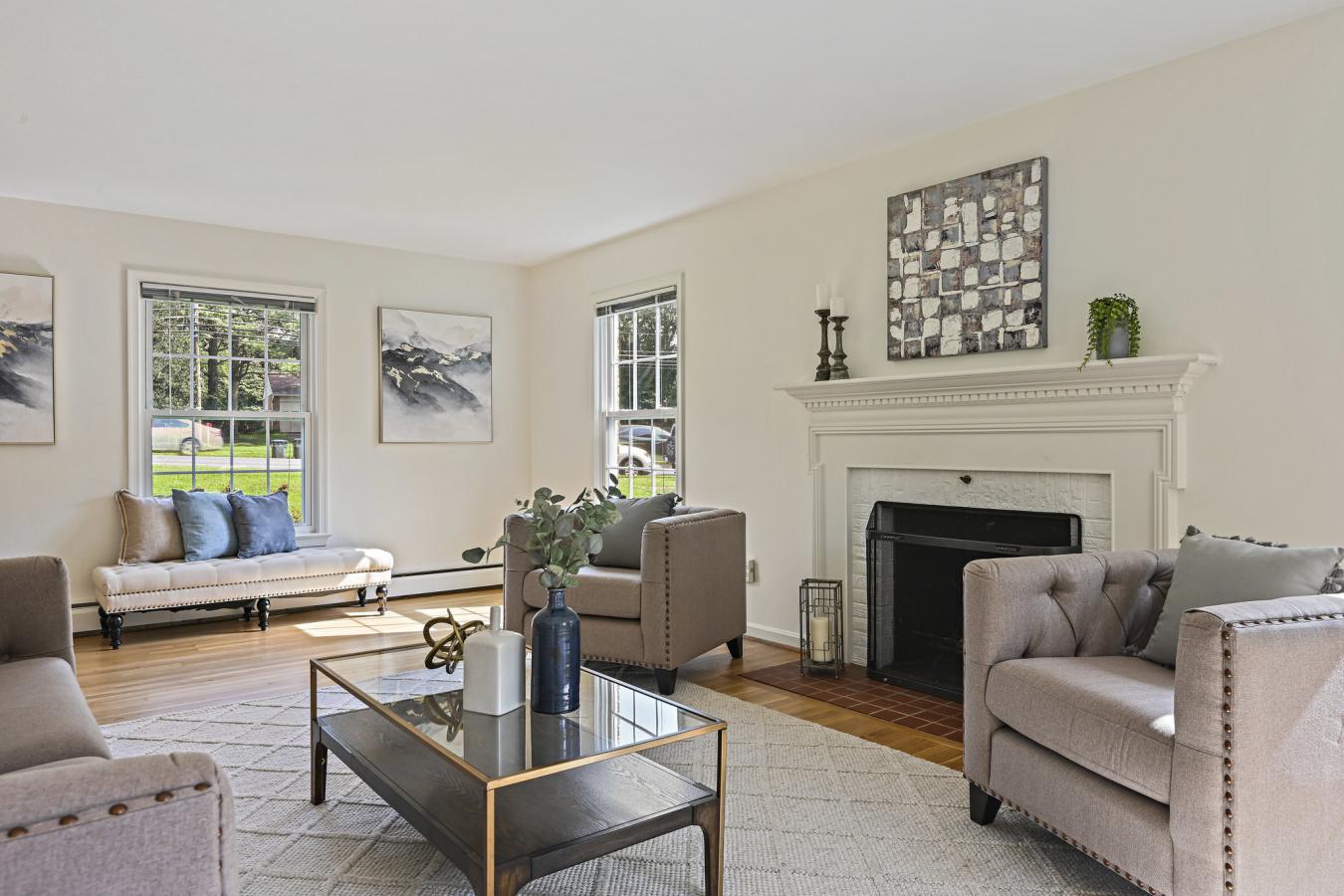 McLean, Fairfax, 22102, United States, 4 Bedrooms Bedrooms, ,3 BathroomsBathrooms,Residential,For Sale,1914870