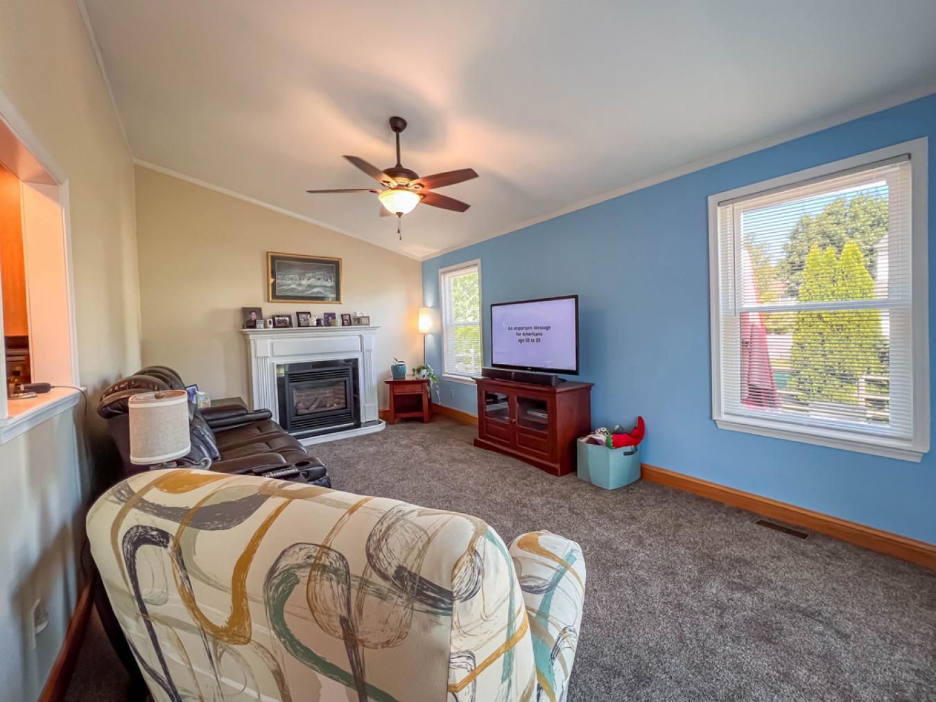 Bensalem, Pennsylvania, 19020, United States, 4 Bedrooms Bedrooms, ,2 BathroomsBathrooms,Residential,For Sale,1914868