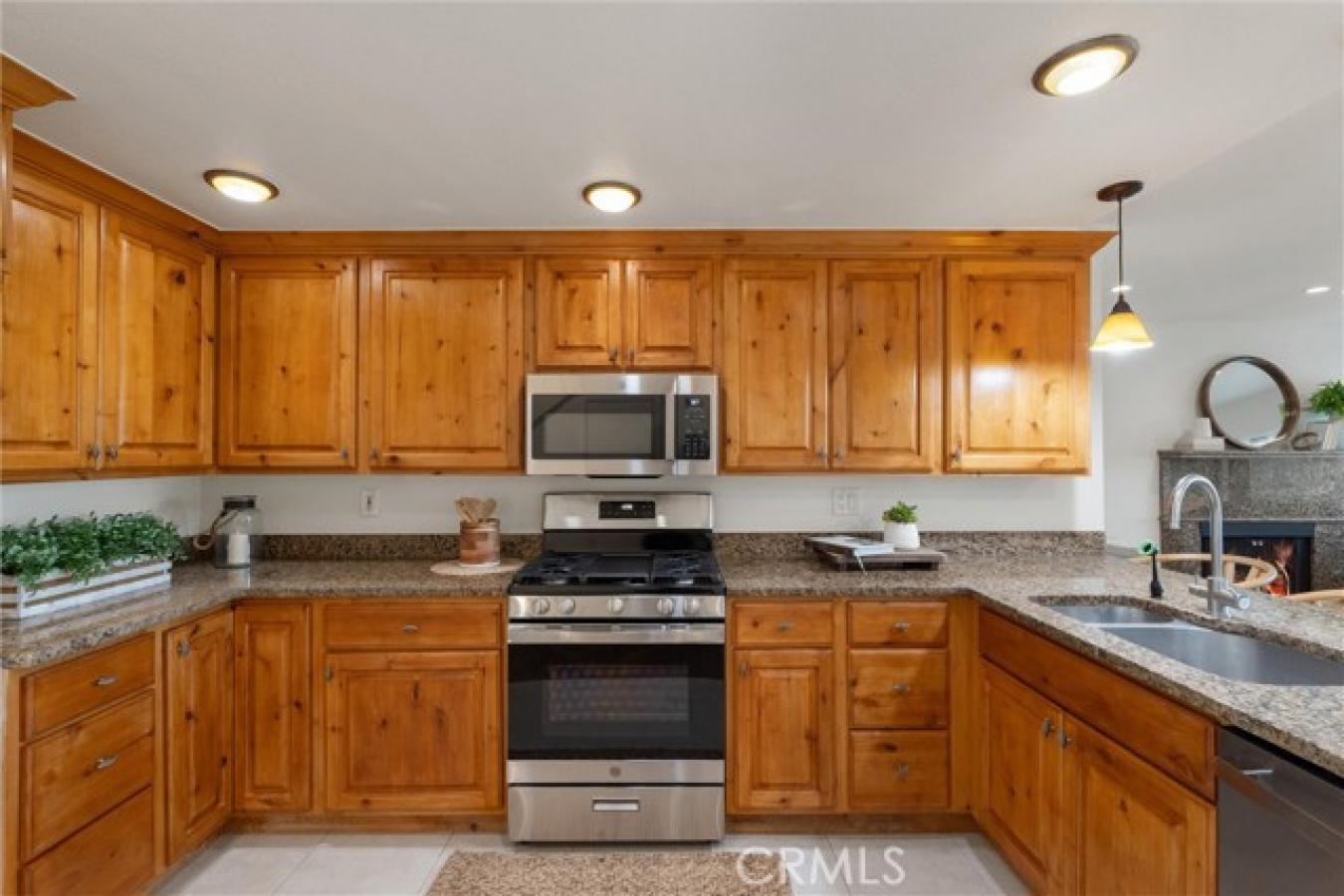 Redondo Beach, Los Angeles, 90277, United States, 2 Bedrooms Bedrooms, ,2 BathroomsBathrooms,Residential,For Sale,1914865