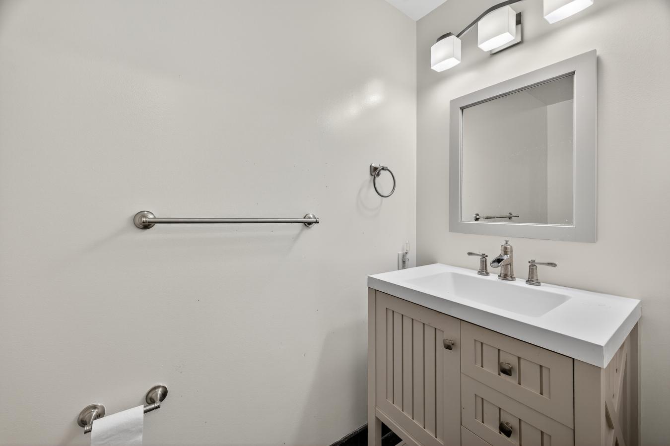 Burtonsville, Montgomery, MD, 20866, United States, 5 Bedrooms Bedrooms, ,4 BathroomsBathrooms,Residential,For Sale,1914862