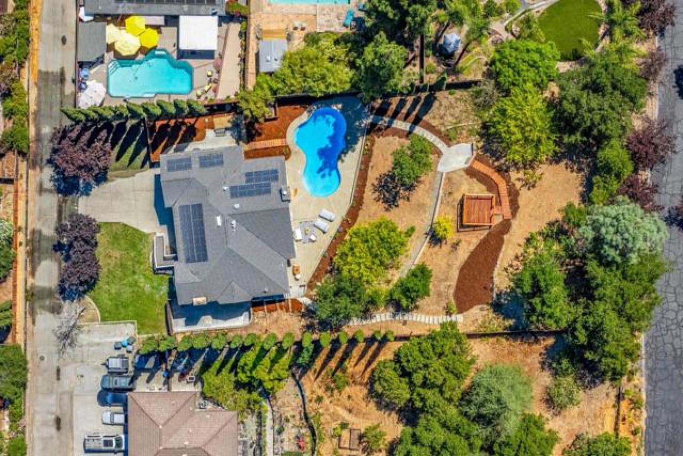 Gilroy, Santa Clara, 95020, United States, 4 Bedrooms Bedrooms, ,3 BathroomsBathrooms,Residential,For Sale,1914861
