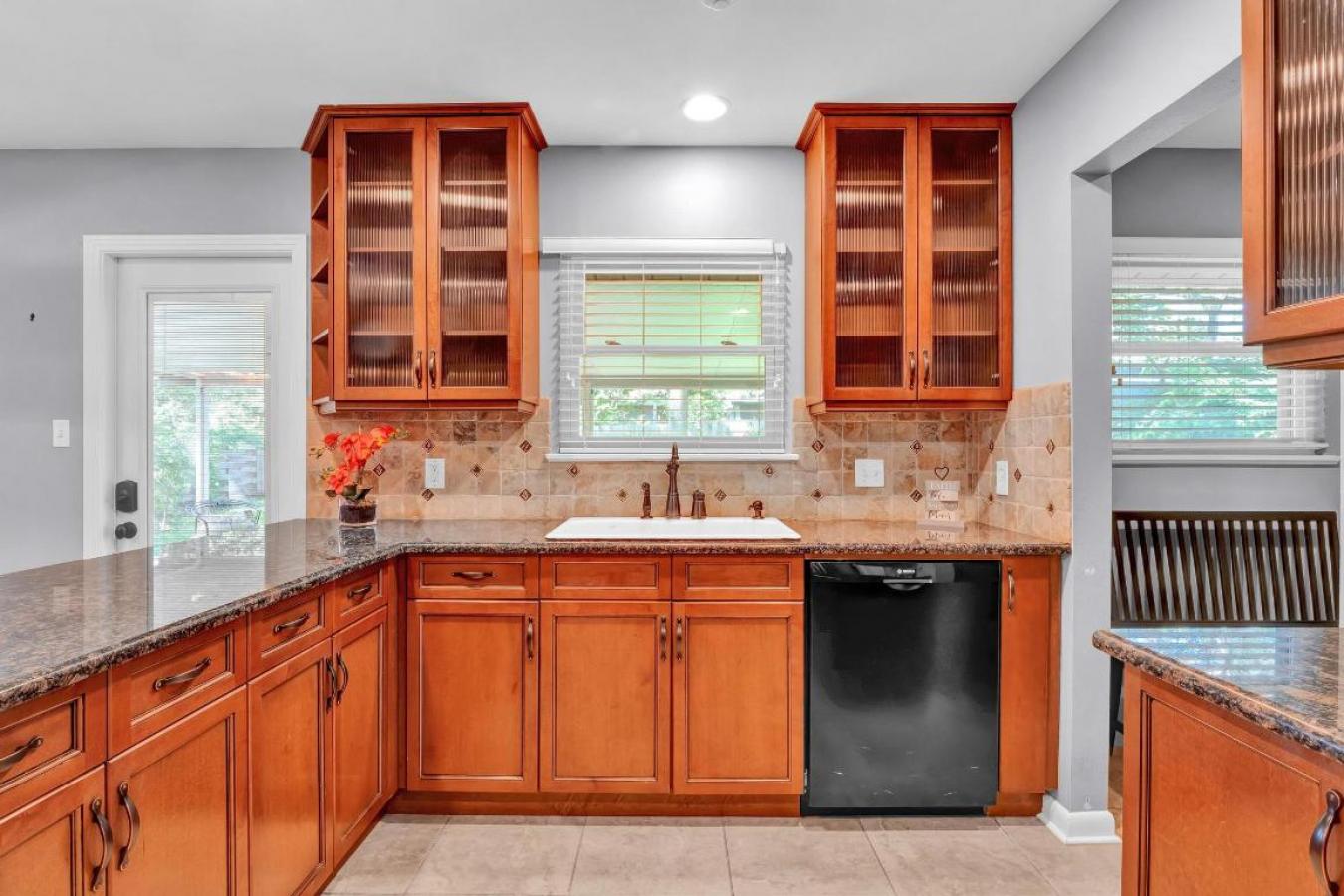 Austin, Travis, 78723, United States, 3 Bedrooms Bedrooms, ,2 BathroomsBathrooms,Residential,For Sale,1919041