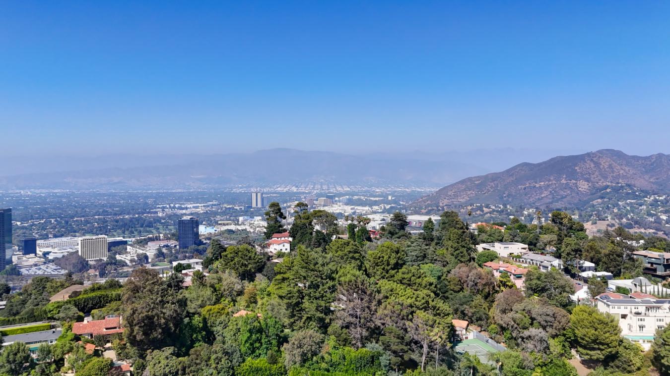 Hollywood Hills West, Los Angeles, 90046, United States, 4 Bedrooms Bedrooms, ,2 BathroomsBathrooms,Residential,For Sale,1934137