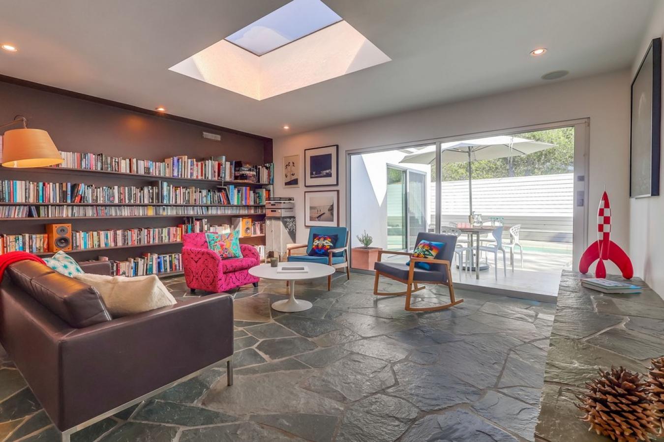 Hollywood Hills West, Los Angeles, 90046, United States, 4 Bedrooms Bedrooms, ,2 BathroomsBathrooms,Residential,For Sale,1934137