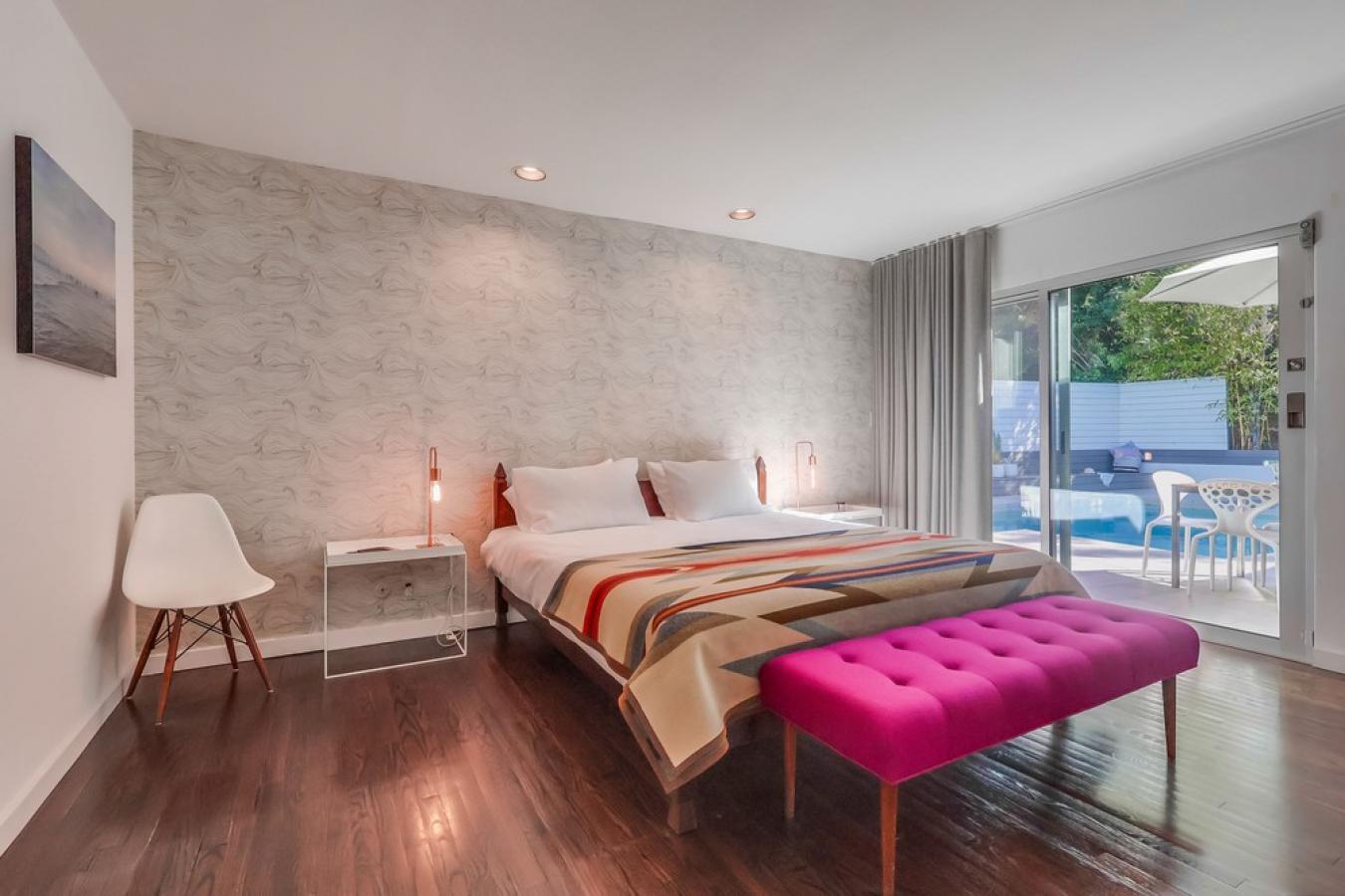 Hollywood Hills West, Los Angeles, 90046, United States, 4 Bedrooms Bedrooms, ,2 BathroomsBathrooms,Residential,For Sale,1934137