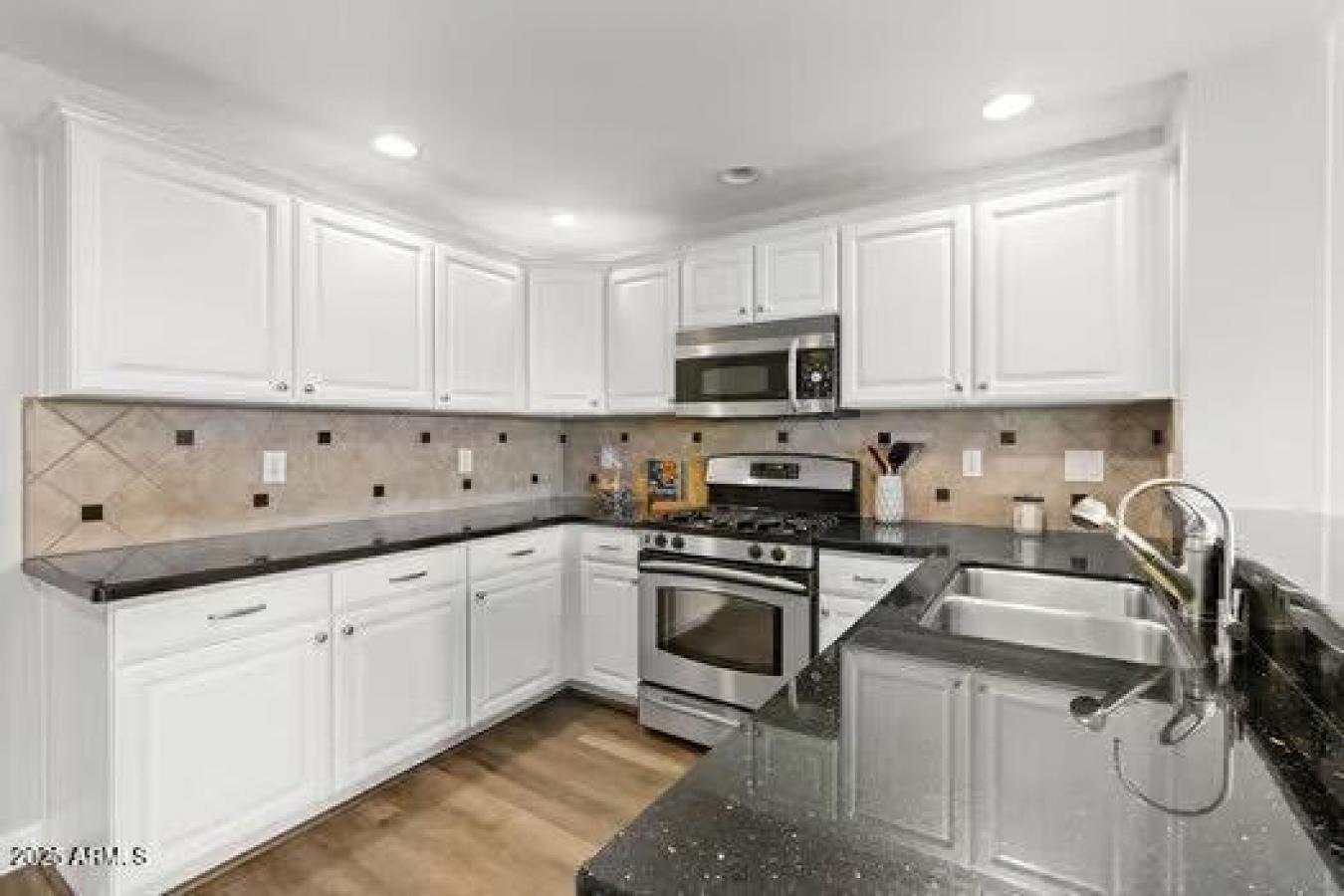 Scottsdale, Maricopa, 85255, United States, 3 Bedrooms Bedrooms, ,2 BathroomsBathrooms,Residential,For Sale,1919039