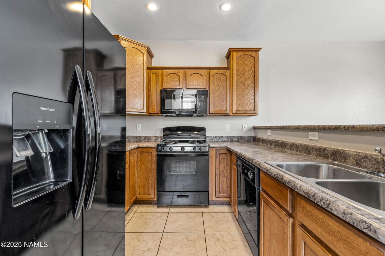 Flagstaff, Coconino, 86001, United States, ,Residential,For Sale,1919038