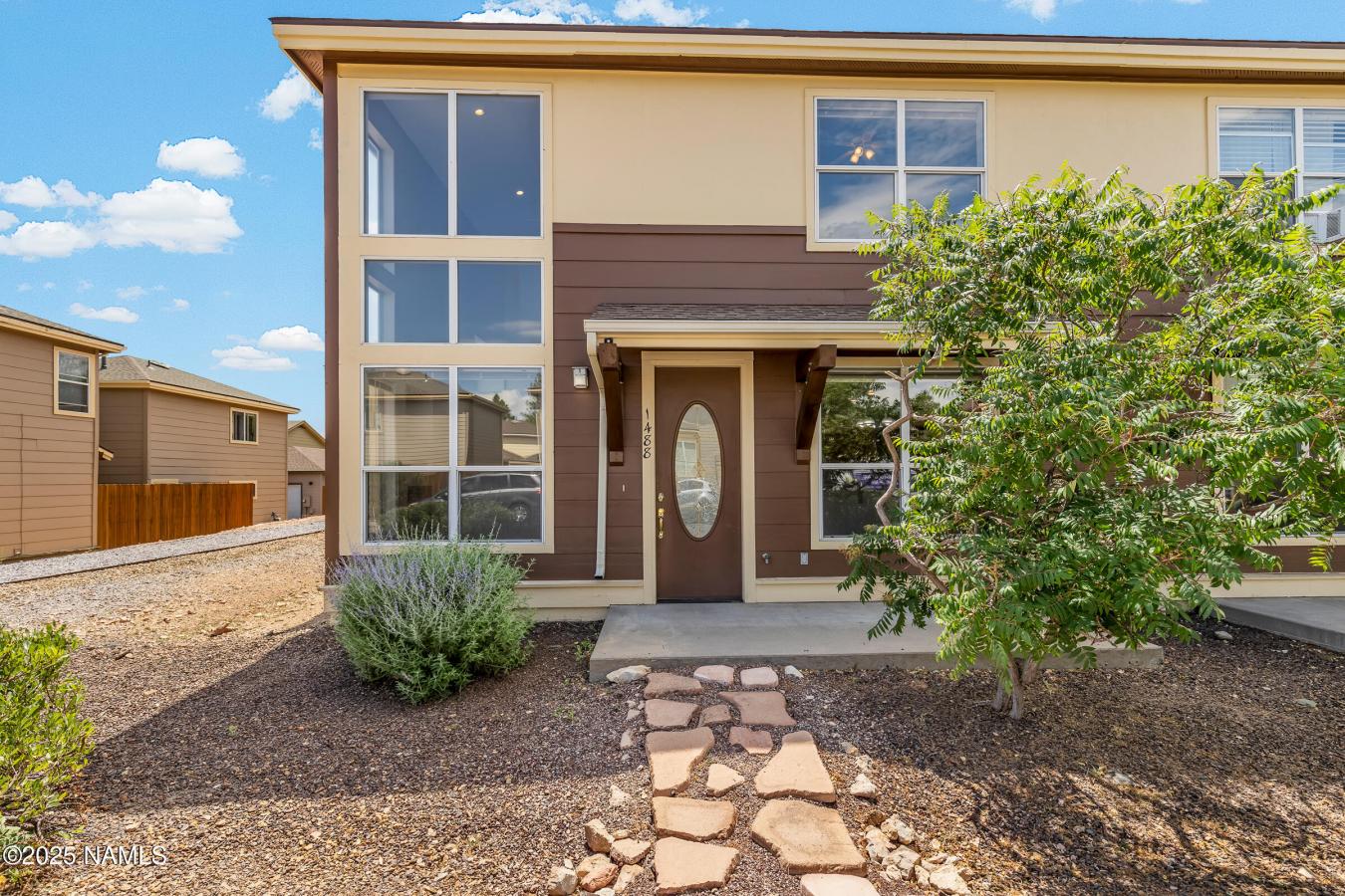 Flagstaff, Coconino, 86001, United States, ,Residential,For Sale,1919038