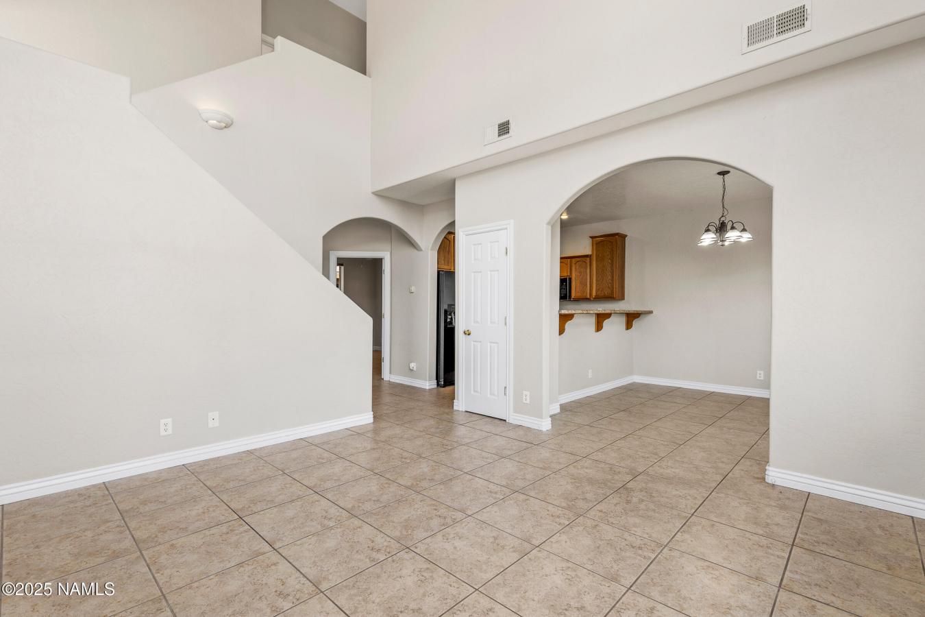 Flagstaff, Coconino, 86001, United States, ,Residential,For Sale,1919038