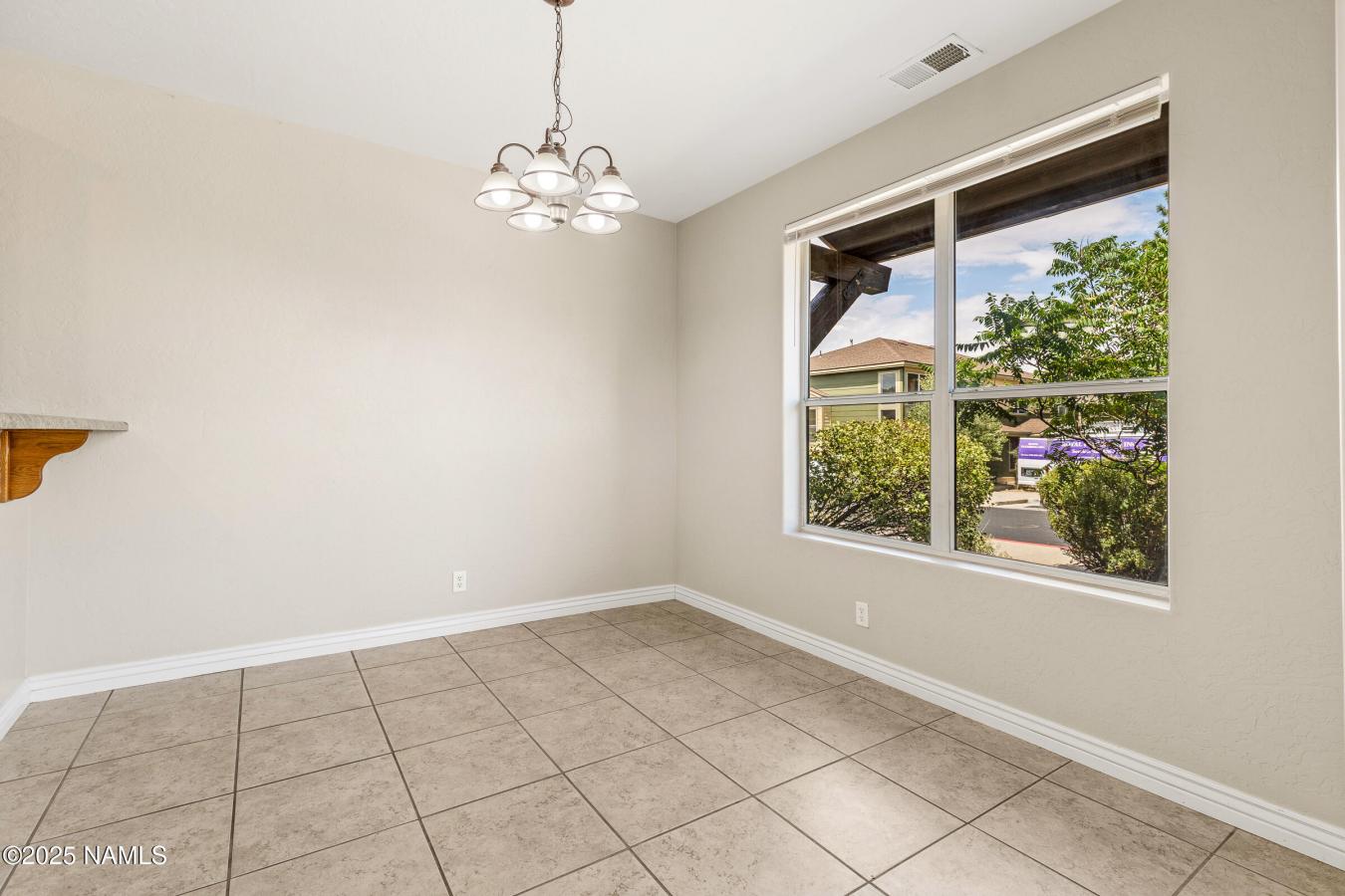 Flagstaff, Coconino, 86001, United States, ,Residential,For Sale,1919038