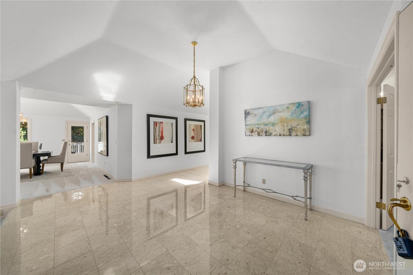 Issaquah, King, 98027, United States, 3 Bedrooms Bedrooms, ,2 BathroomsBathrooms,Residential,For Sale,1919035