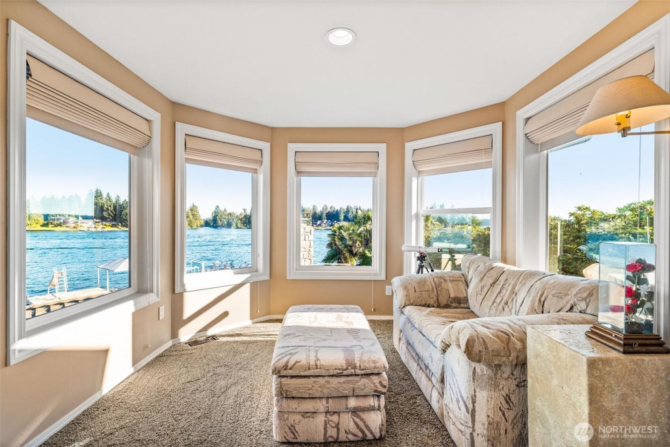 Lake Tapps, Pierce, 98391, United States, 4 Bedrooms Bedrooms, ,4 BathroomsBathrooms,Residential,For Sale,1919033