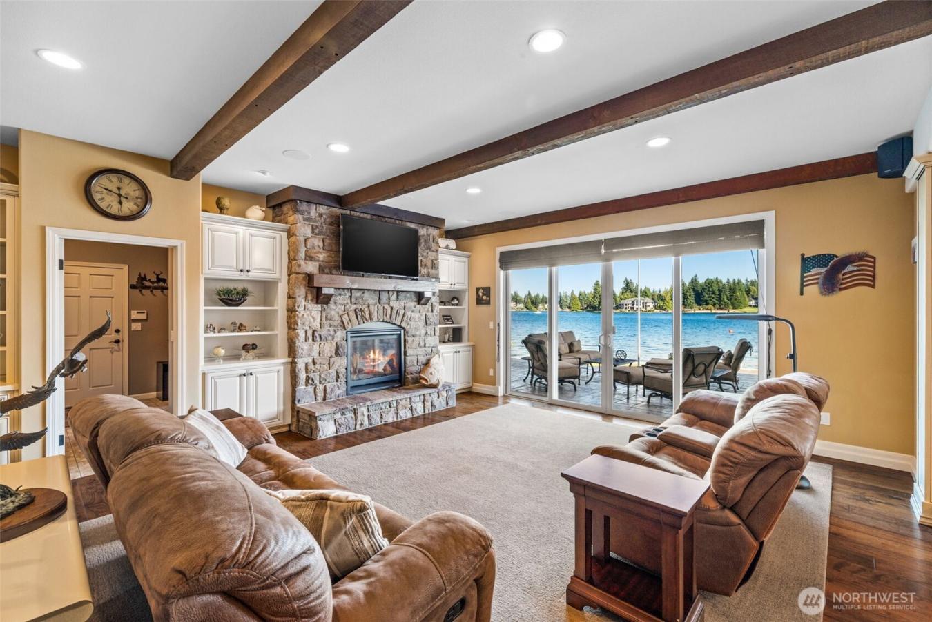 Lake Tapps, Pierce, 98391, United States, 4 Bedrooms Bedrooms, ,4 BathroomsBathrooms,Residential,For Sale,1919033