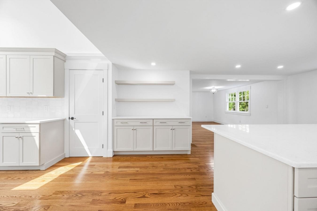 Chatham, Barnstable, 02650, United States, 4 Bedrooms Bedrooms, ,3 BathroomsBathrooms,Residential,For Sale,1919331