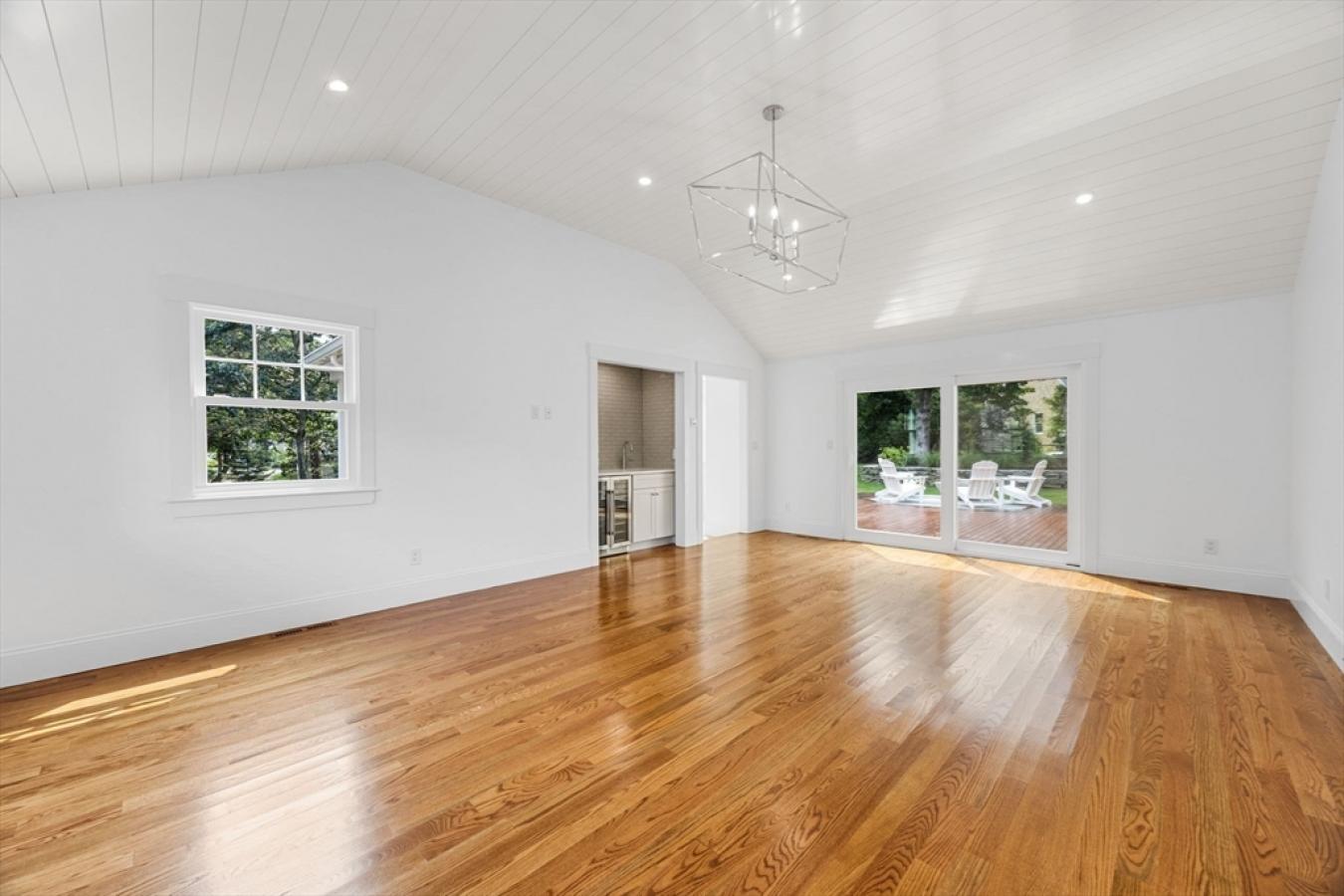 Chatham, Barnstable, 02650, United States, 4 Bedrooms Bedrooms, ,3 BathroomsBathrooms,Residential,For Sale,1919331