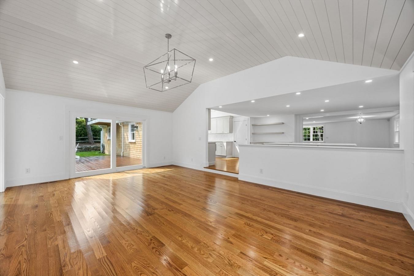 Chatham, Barnstable, 02650, United States, 4 Bedrooms Bedrooms, ,3 BathroomsBathrooms,Residential,For Sale,1919331