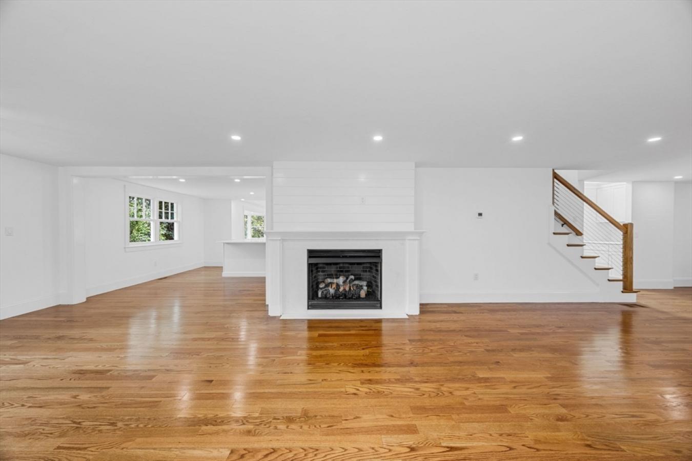 Chatham, Barnstable, 02650, United States, 4 Bedrooms Bedrooms, ,3 BathroomsBathrooms,Residential,For Sale,1919331