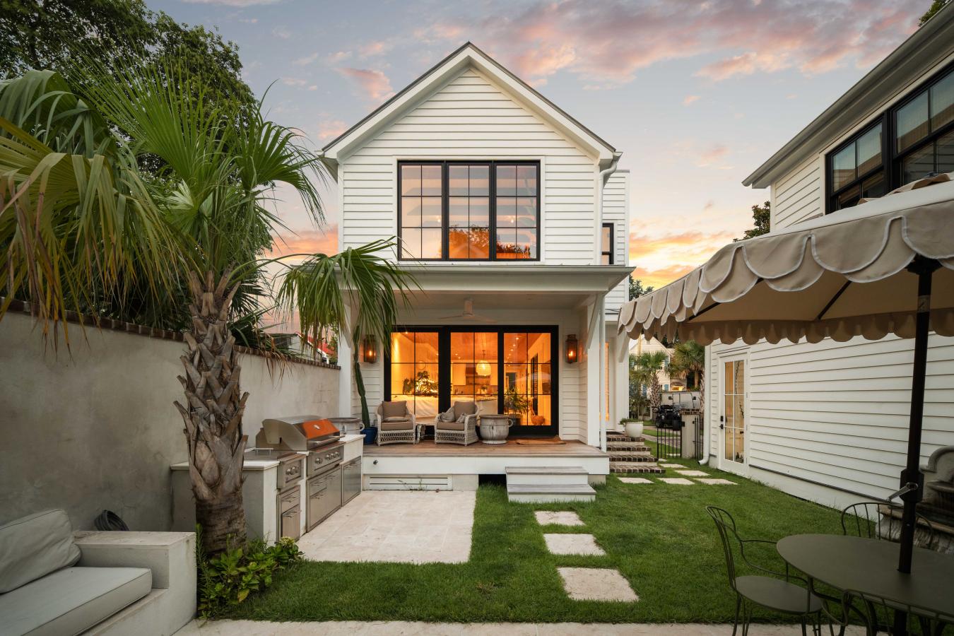 Charleston, Charleston, 29403, United States, 4 Bedrooms Bedrooms, ,4 BathroomsBathrooms,Residential,For Sale,1919330