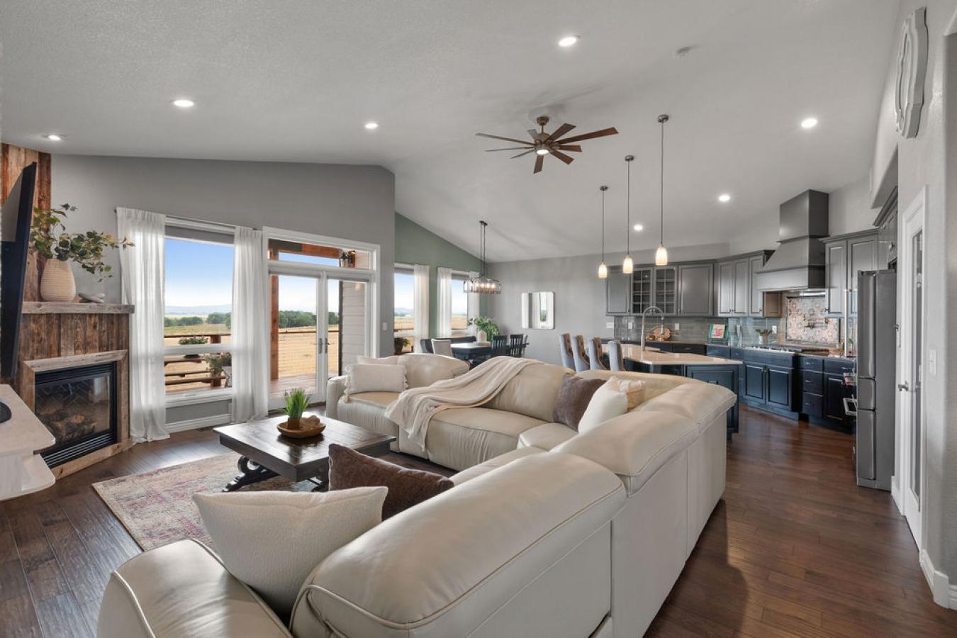 Wellington, Colorado, 80549, United States, 4 Bedrooms Bedrooms, ,3 BathroomsBathrooms,Residential,For Sale,1919029