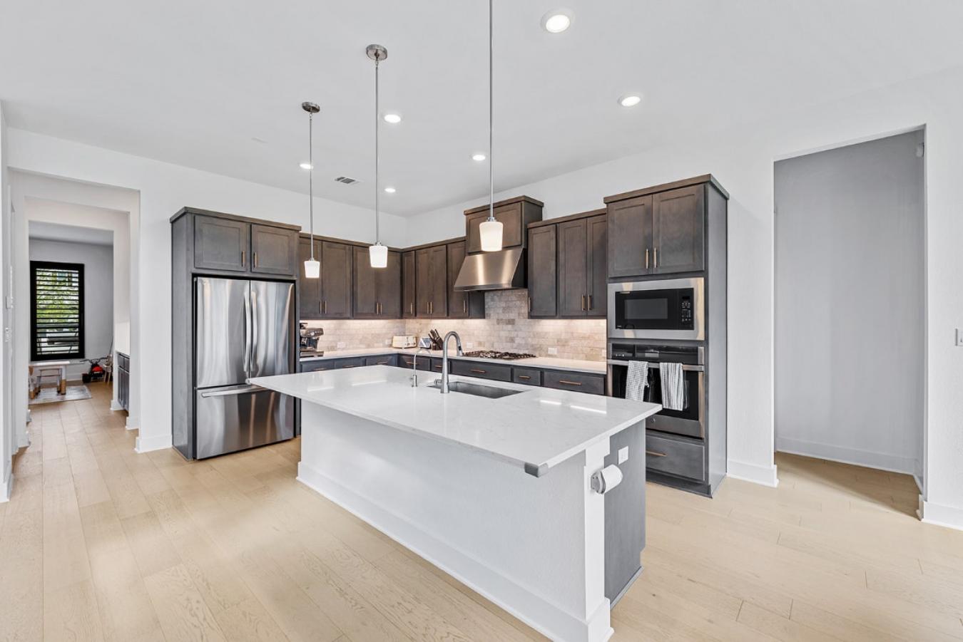 Leander, Travis, 78641, United States, 5 Bedrooms Bedrooms, ,4 BathroomsBathrooms,Residential,For Sale,1919329