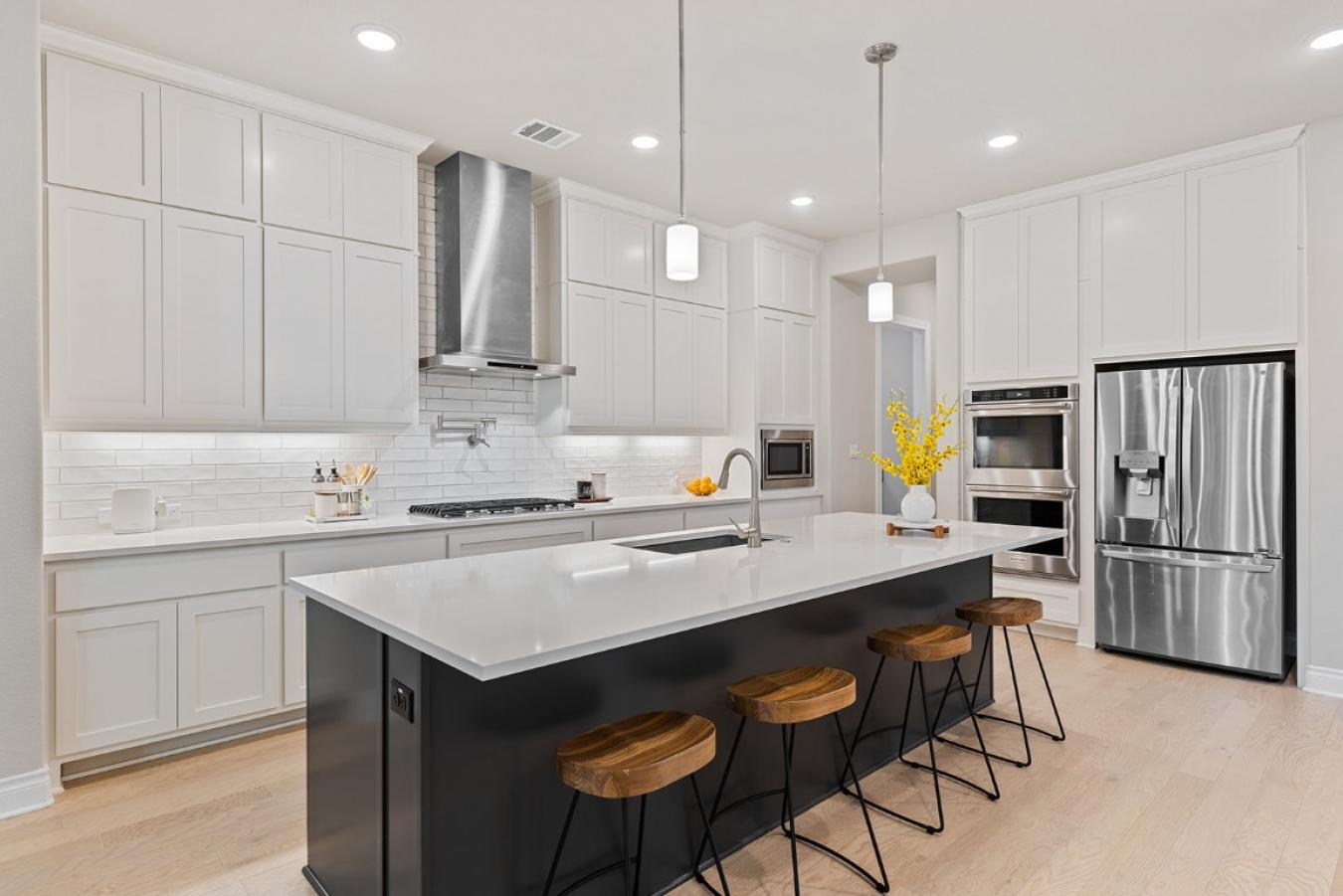 Liberty Hill, Williamson, 78642, United States, 5 Bedrooms Bedrooms, ,5 BathroomsBathrooms,Residential,For Sale,1919328