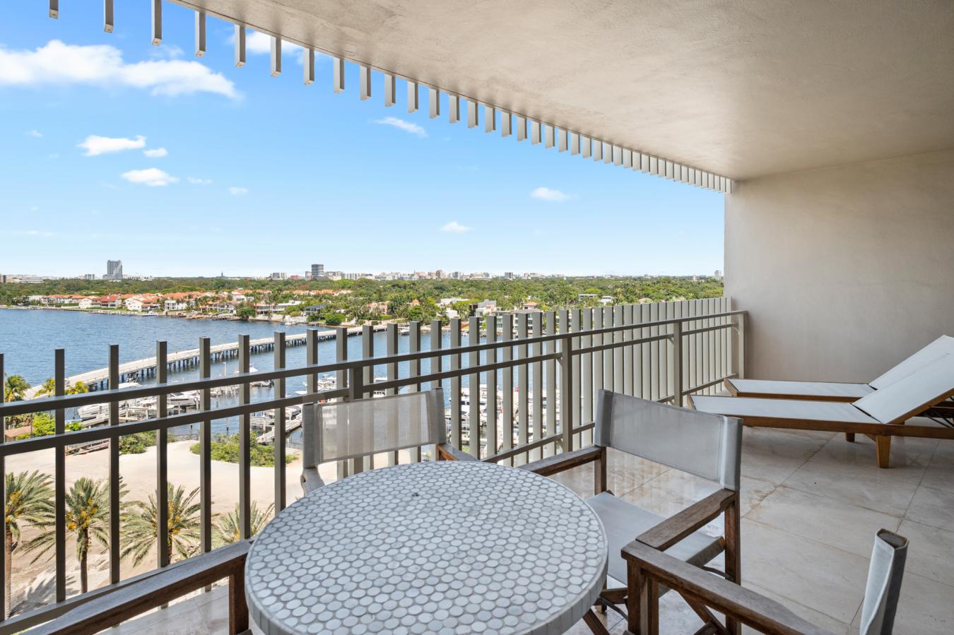 Coconut Grove, Miami-Dade County, 33133, United States, 2 Bedrooms Bedrooms, ,2 BathroomsBathrooms,Residential,For Sale,1919025