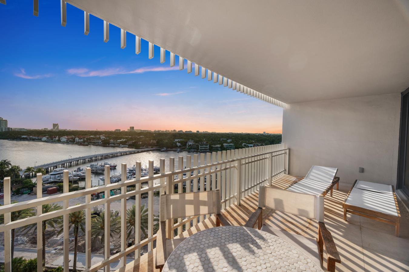 Coconut Grove, Miami-Dade County, 33133, United States, 2 Bedrooms Bedrooms, ,2 BathroomsBathrooms,Residential,For Sale,1919025