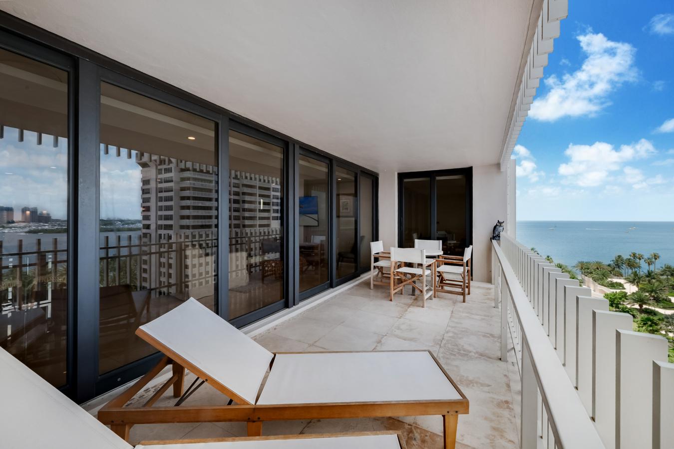 Coconut Grove, Miami-Dade County, 33133, United States, 2 Bedrooms Bedrooms, ,2 BathroomsBathrooms,Residential,For Sale,1919025