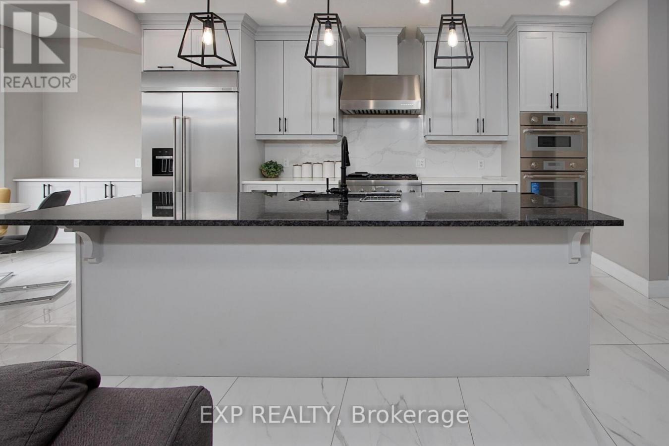 Thames Centre, ON, N0L1G2, Canada, 4 Bedrooms Bedrooms, ,4 BathroomsBathrooms,Residential,For Sale,1919325