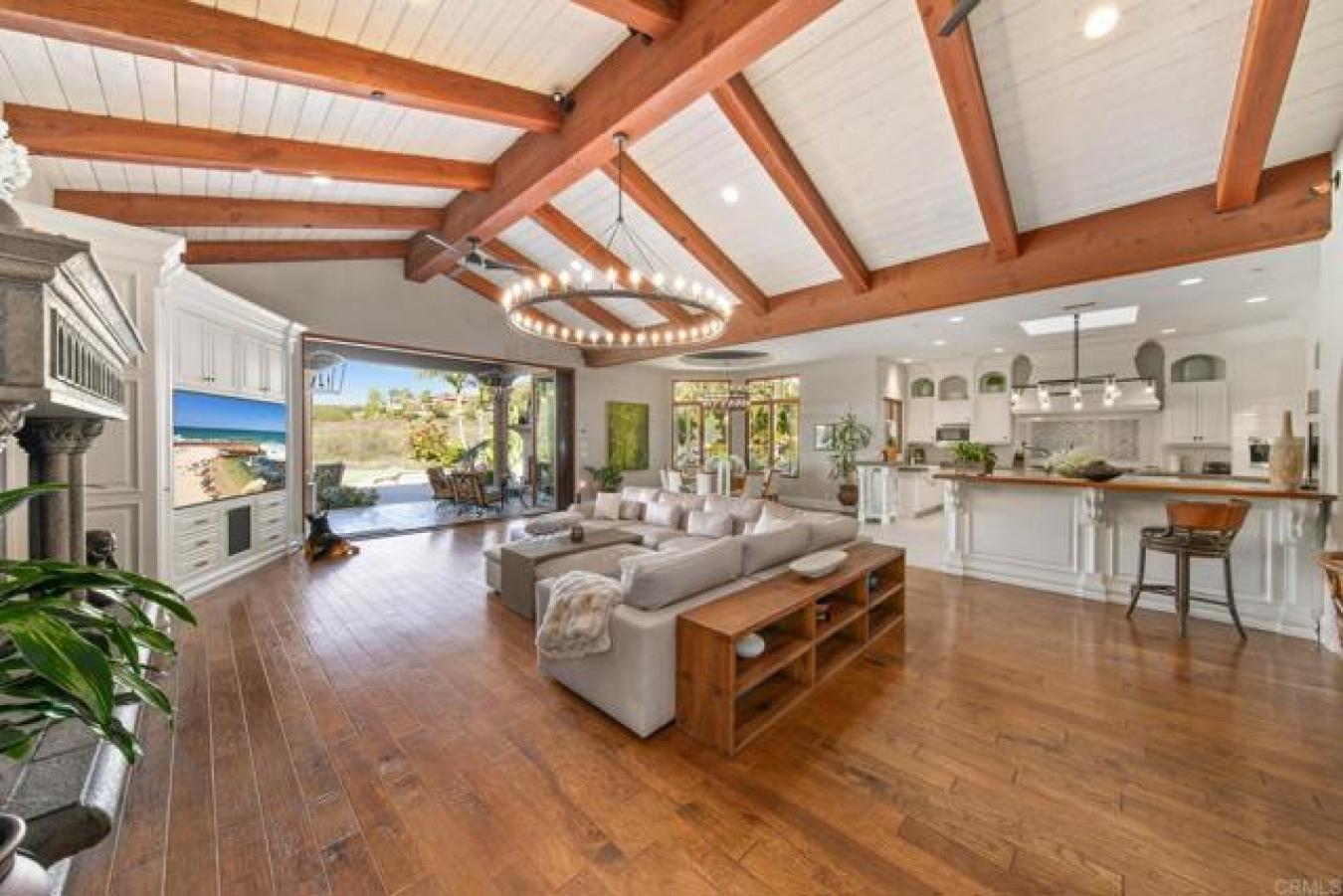Poway, San Diego, 92064, United States, 6 Bedrooms Bedrooms, ,6 BathroomsBathrooms,Residential,For Sale,1919322