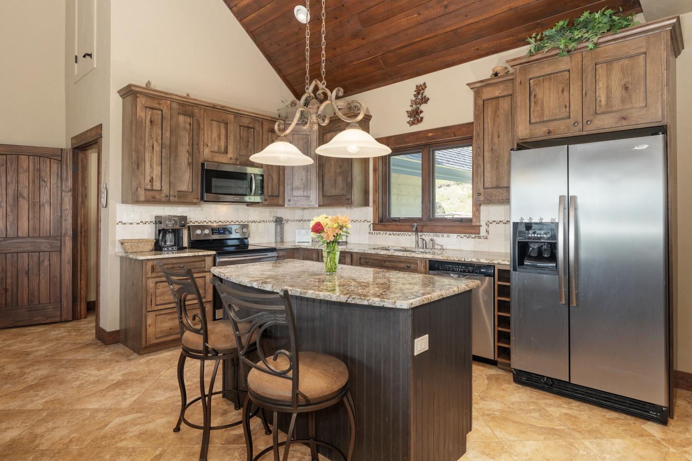 Granby, Grand, 80446, United States, 11 Bedrooms Bedrooms, ,10 BathroomsBathrooms,Residential,For Sale,1933842