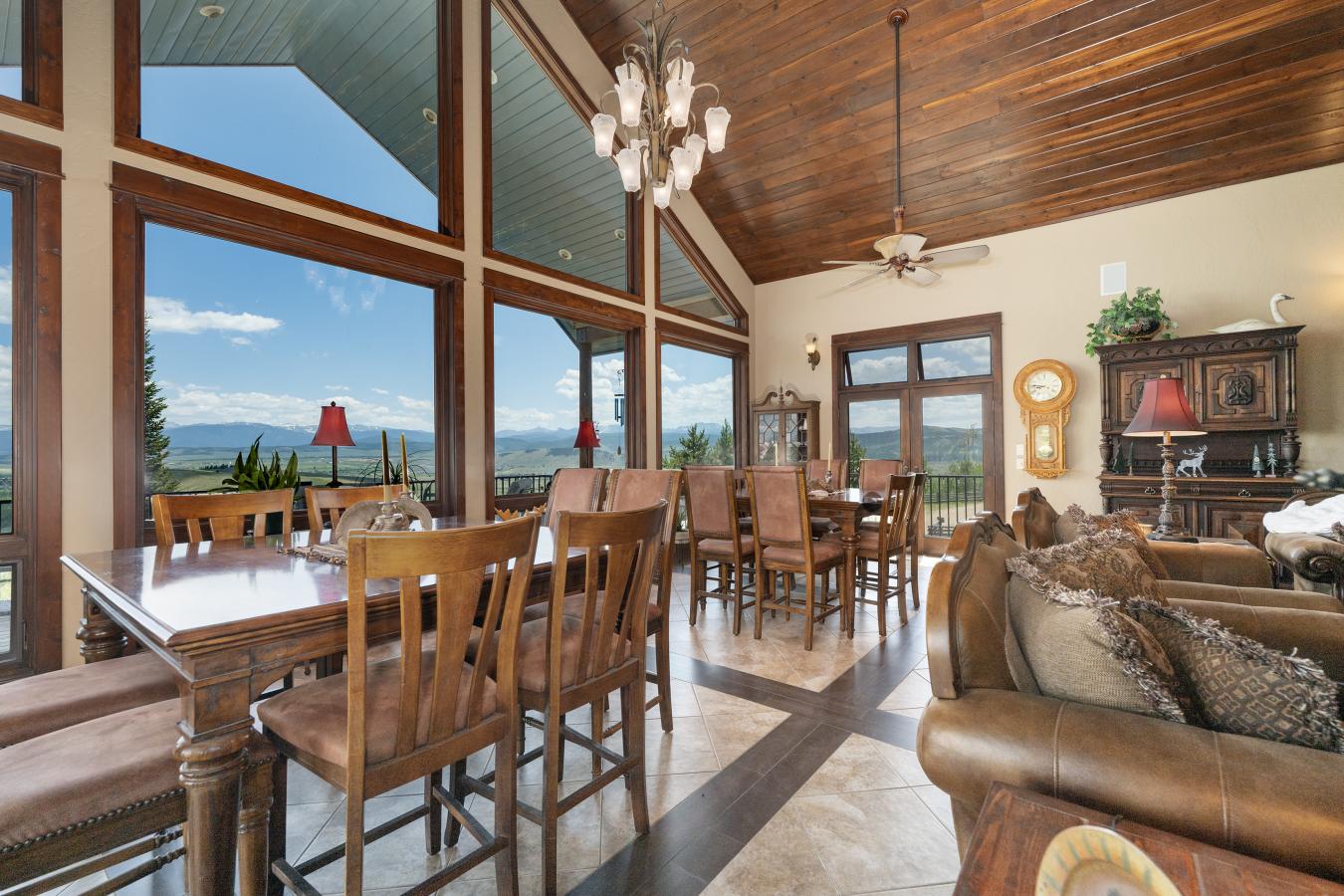 Granby, Grand, 80446, United States, 11 Bedrooms Bedrooms, ,10 BathroomsBathrooms,Residential,For Sale,1933842