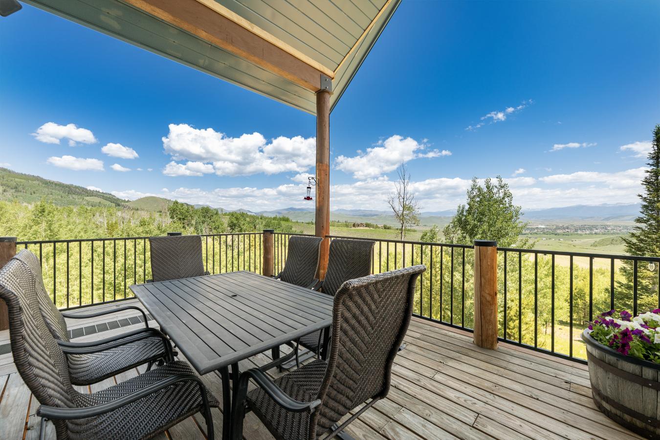 Granby, Grand, 80446, United States, 11 Bedrooms Bedrooms, ,10 BathroomsBathrooms,Residential,For Sale,1933842