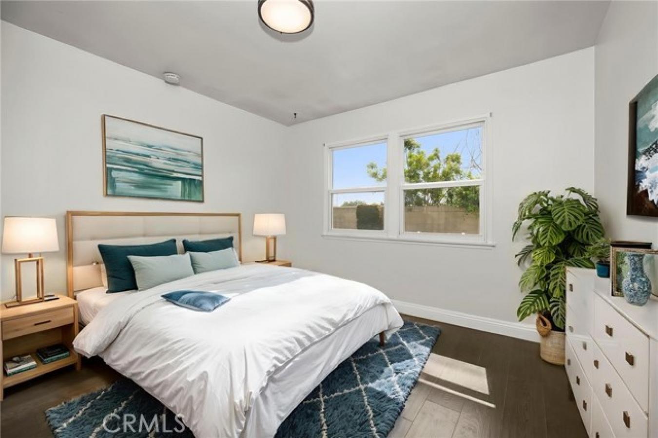 Long Beach, Los Angeles, 90815, United States, 4 Bedrooms Bedrooms, ,2 BathroomsBathrooms,Residential,For Sale,1919318