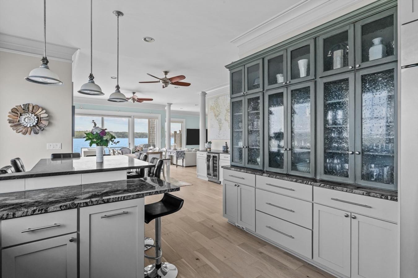 Fall River, Bristol, 02721, United States, 3 Bedrooms Bedrooms, ,2 BathroomsBathrooms,Residential,For Sale,1919317