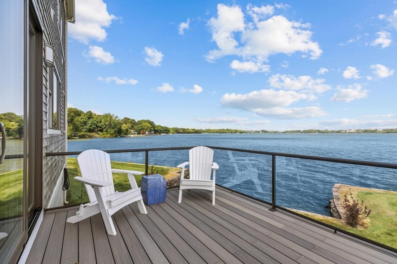 Fall River, Bristol, 02721, United States, 3 Bedrooms Bedrooms, ,2 BathroomsBathrooms,Residential,For Sale,1919317