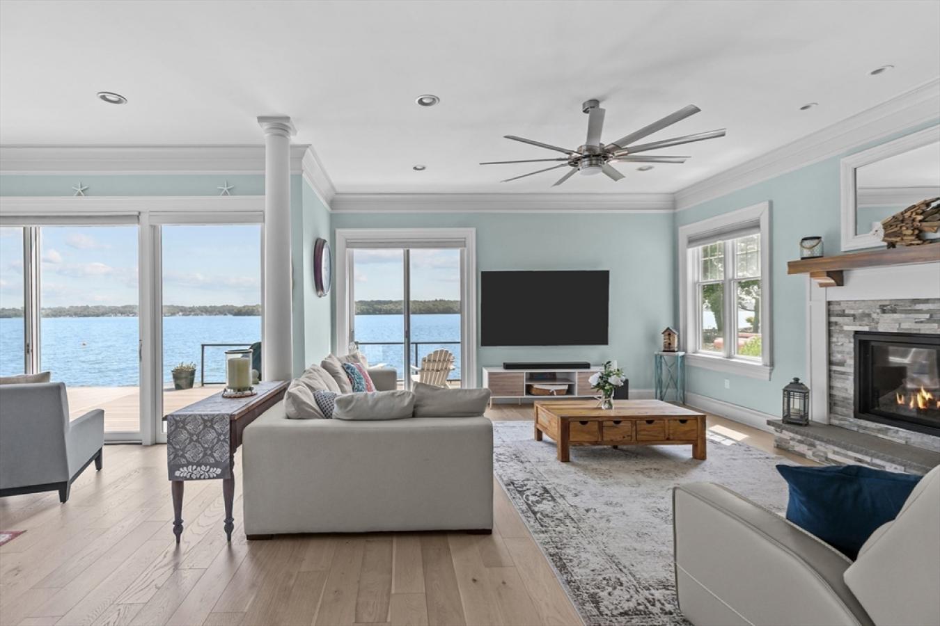 Fall River, Bristol, 02721, United States, 3 Bedrooms Bedrooms, ,2 BathroomsBathrooms,Residential,For Sale,1919317