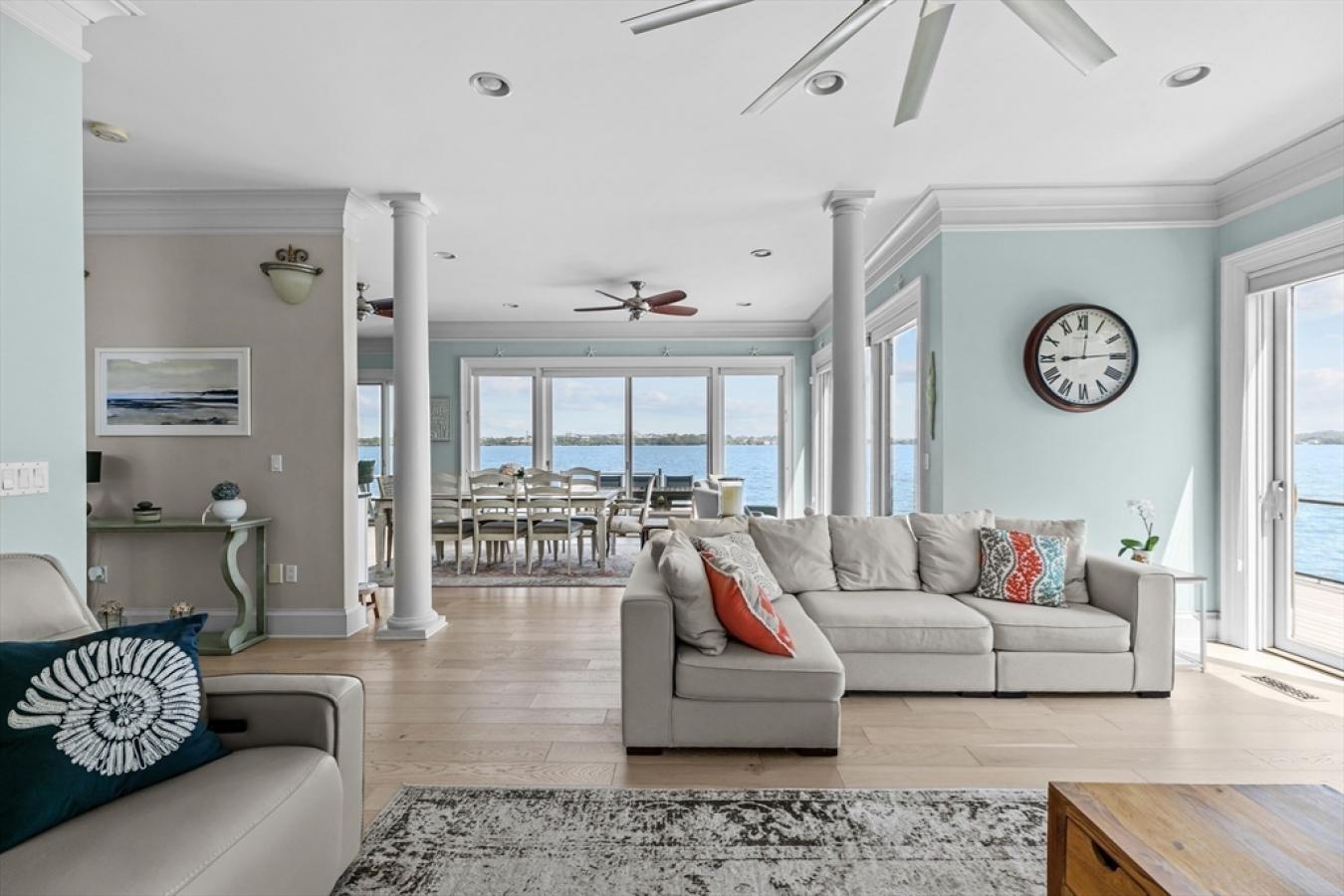 Fall River, Bristol, 02721, United States, 3 Bedrooms Bedrooms, ,2 BathroomsBathrooms,Residential,For Sale,1919317